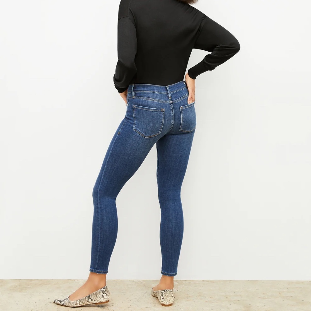 The FRAME Denim Le Skinny De Jeanne in Dublin (Size 32)